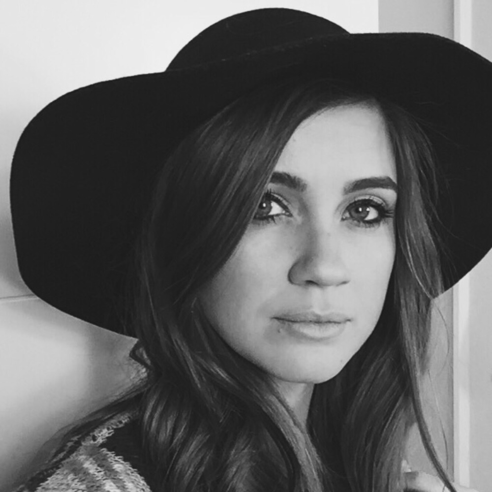 Meet your Posher, Lexie